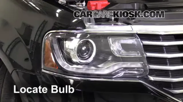 2016 Lincoln Navigator L Select 3.5L V6 Turbo Éclairage Feu clignotant avant (remplacer l'ampoule)